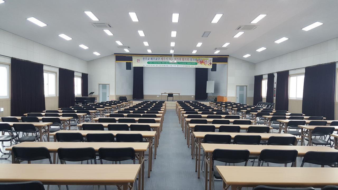 Jeju Youth Hostel Bagian luar foto